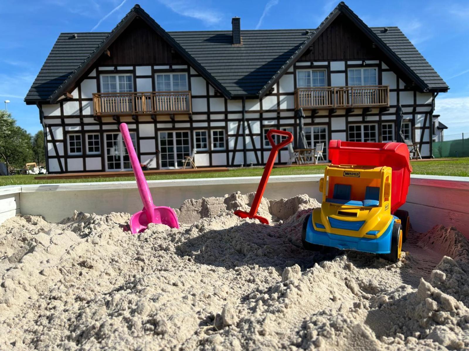 Pruska Chata Grzybowo  Exteriör bild